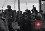 Standbild Japanisch Rückkehr Fukuoka Japan, 1945, aus Sekunde 17 historischem Filmmaterial Videoclip 65675034563