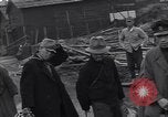 Standbild Japanisch Rückkehr Fukuoka Japan, 1945, aus Sekunde 30 historischem Filmmaterial Videoclip 65675034563