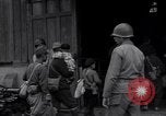Standbild Japanisch Rückkehr Fukuoka Japan, 1945, aus Sekunde 36 historischem Filmmaterial Videoclip 65675034563