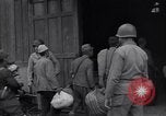 Standbild Japanisch Rückkehr Fukuoka Japan, 1945, aus Sekunde 46 historischem Filmmaterial Videoclip 65675034563