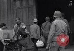 Standbild Japanisch Rückkehr Fukuoka Japan, 1945, aus Sekunde 47 historischem Filmmaterial Videoclip 65675034563