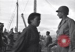 Standbild Japanisch Rückkehr Fukuoka Japan, 1945, aus Sekunde 49 historischem Filmmaterial Videoclip 65675034563