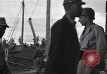 Standbild Japanisch Rückkehr Fukuoka Japan, 1945, aus Sekunde 55 historischem Filmmaterial Videoclip 65675034563