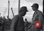 Standbild Japanisch Rückkehr Fukuoka Japan, 1945, aus Sekunde 56 historischem Filmmaterial Videoclip 65675034563