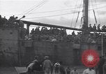 Standbild Japanisch Rückkehr Fukuoka Japan, 1945, aus Sekunde 8 historischem Filmmaterial Videoclip 65675034564