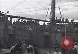 Standbild Japanisch Rückkehr Fukuoka Japan, 1945, aus Sekunde 9 historischem Filmmaterial Videoclip 65675034564