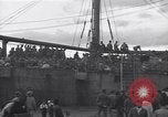 Standbild Japanisch Rückkehr Fukuoka Japan, 1945, aus Sekunde 10 historischem Filmmaterial Videoclip 65675034564