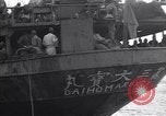 Standbild Japanisch Rückkehr Fukuoka Japan, 1945, aus Sekunde 38 historischem Filmmaterial Videoclip 65675034564