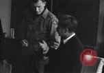 Standbild atomic Labor Kyoto Japan, 1945, aus Sekunde 27 historischem Filmmaterial Videoclip 65675034567