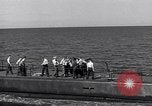 Standbild SS-186 U-Boot Pearl Harbor Hawaii USA, 1942, aus Sekunde 24 historischem Filmmaterial Videoclip 65675034578