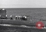 Standbild SS-186 U-Boot Pearl Harbor Hawaii USA, 1942, aus Sekunde 39 historischem Filmmaterial Videoclip 65675034578
