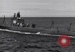 Standbild SS-186 U-Boot Pearl Harbor Hawaii USA, 1942, aus Sekunde 42 historischem Filmmaterial Videoclip 65675034578