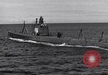 Standbild SS-186 U-Boot Pearl Harbor Hawaii USA, 1942, aus Sekunde 58 historischem Filmmaterial Videoclip 65675034578