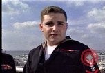 Standbild Theodore Roosevelt Flugzeugträger Norfolk Virginia USA, 1996, aus Sekunde 46 historischem Filmmaterial Videoclip 65675034584