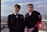 Standbild Theodore Roosevelt Flugzeugträger Norfolk Virginia USA, 1996, aus Sekunde 49 historischem Filmmaterial Videoclip 65675034584