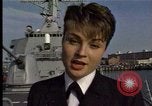 Standbild USS Barry Norfolk Virginia USA, 1996, aus Sekunde 45 historischem Filmmaterial Videoclip 65675034586