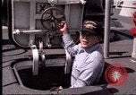 Standbild USS Barry Norfolk Virginia USA, 1996, aus Sekunde 49 historischem Filmmaterial Videoclip 65675034586