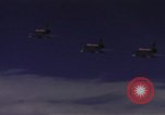 Image A-4E d'aéronefs United States USA, 1970, de la seconde 8 séquences d'archives historiques vidéo 65675034594