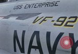 Immagine di Unità aeromobile a bordo della USS Enterprise (CVAN-65) Mare del Giappone, 1968, secondo 31 filmato di repertorio 65675034595