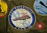 Immagine di Unità aeromobile a bordo della USS Enterprise (CVAN-65) Mare del Giappone, 1968, secondo 62 filmato di repertorio 65675034595