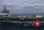 Standbild USS Enterprise Meer von Japan, 1968, aus Sekunde 7 historischem Filmmaterial Videoclip 65675034598