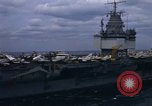 Standbild USS Enterprise Meer von Japan, 1968, aus Sekunde 18 historischem Filmmaterial Videoclip 65675034598