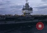 Standbild USS Enterprise Meer von Japan, 1968, aus Sekunde 28 historischem Filmmaterial Videoclip 65675034598