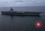 Standbild USS Enterprise Meer von Japan, 1968, aus Sekunde 47 historischem Filmmaterial Videoclip 65675034598