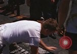 Standbild Die Äquatortaufe Zeremonien Pazifik, 1965, aus Sekunde 60 historischem Filmmaterial Videoclip 65675034608