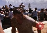 Standbild Die Äquatortaufe Zeremonien Pazifik, 1965, aus Sekunde 29 historischem Filmmaterial Videoclip 65675034609