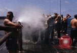 Standbild Die Äquatortaufe Zeremonien Pazifik, 1965, aus Sekunde 56 historischem Filmmaterial Videoclip 65675034609