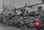 Image destruction massive Madagascar, 1953, de la seconde 6 séquences d'archives historiques vidéo 65675034639