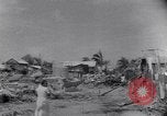 Image destruction massive Madagascar, 1953, de la seconde 26 séquences d'archives historiques vidéo 65675034639
