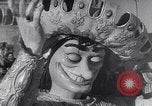 Standbild Mardi Gras Feier Viareggio Italien, 1953, aus Sekunde 12 historischem Filmmaterial Videoclip 65675034642