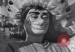 Standbild Mardi Gras Feier Viareggio Italien, 1953, aus Sekunde 15 historischem Filmmaterial Videoclip 65675034642