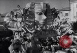 Standbild Mardi Gras Feier Viareggio Italien, 1953, aus Sekunde 48 historischem Filmmaterial Videoclip 65675034642