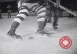 Standbild Eishockeymatch Tacoma Washington USA, 1953, aus Sekunde 43 historischem Filmmaterial Videoclip 65675034643