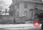 Standbild Militärpolizei Frankfurt Deutschland, 1949, aus Sekunde 6 historischem Filmmaterial Videoclip 65675034645