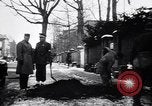 Standbild Militärpolizei Frankfurt Deutschland, 1949, aus Sekunde 20 historischem Filmmaterial Videoclip 65675034645