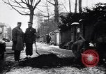 Standbild Militärpolizei Frankfurt Deutschland, 1949, aus Sekunde 21 historischem Filmmaterial Videoclip 65675034645
