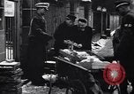 Standbild Militärpolizei Frankfurt Deutschland, 1949, aus Sekunde 40 historischem Filmmaterial Videoclip 65675034645