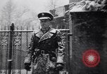 Standbild Militärpolizei Frankfurt Deutschland, 1949, aus Sekunde 52 historischem Filmmaterial Videoclip 65675034645