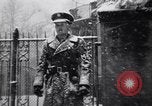 Standbild Militärpolizei Frankfurt Deutschland, 1949, aus Sekunde 54 historischem Filmmaterial Videoclip 65675034645