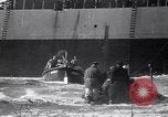 Standbild Rettungsaktionen Holland Niederlande, 1949, aus Sekunde 26 historischem Filmmaterial Videoclip 65675034649