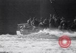 Standbild Rettungsaktionen Holland Niederlande, 1949, aus Sekunde 32 historischem Filmmaterial Videoclip 65675034649