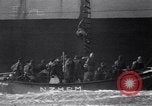 Standbild Rettungsaktionen Holland Niederlande, 1949, aus Sekunde 37 historischem Filmmaterial Videoclip 65675034649