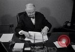 Standbild Pyramidensystem Gewinner und Verlierer United States USA, 1949, aus Sekunde 16 historischem Filmmaterial Videoclip 65675034651