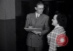 Standbild Pyramidensystem Gewinner und Verlierer United States USA, 1949, aus Sekunde 25 historischem Filmmaterial Videoclip 65675034651