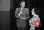 Standbild Pyramidensystem Gewinner und Verlierer United States USA, 1949, aus Sekunde 29 historischem Filmmaterial Videoclip 65675034651