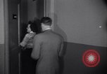 Standbild Pyramidensystem Gewinner und Verlierer United States USA, 1949, aus Sekunde 35 historischem Filmmaterial Videoclip 65675034651